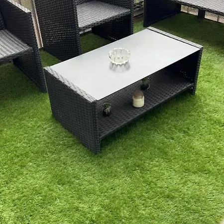 Neuf Lyon 365 Days Jacuzzi En Supplement 40 Euros